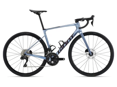Giant Defy Advanced 1 - országúti kerékpár - 2025